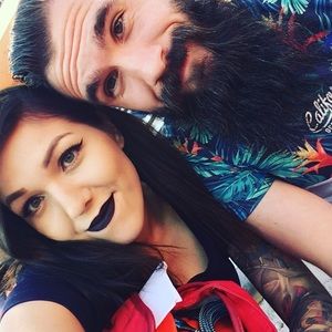 Meet your Posher, Alicia